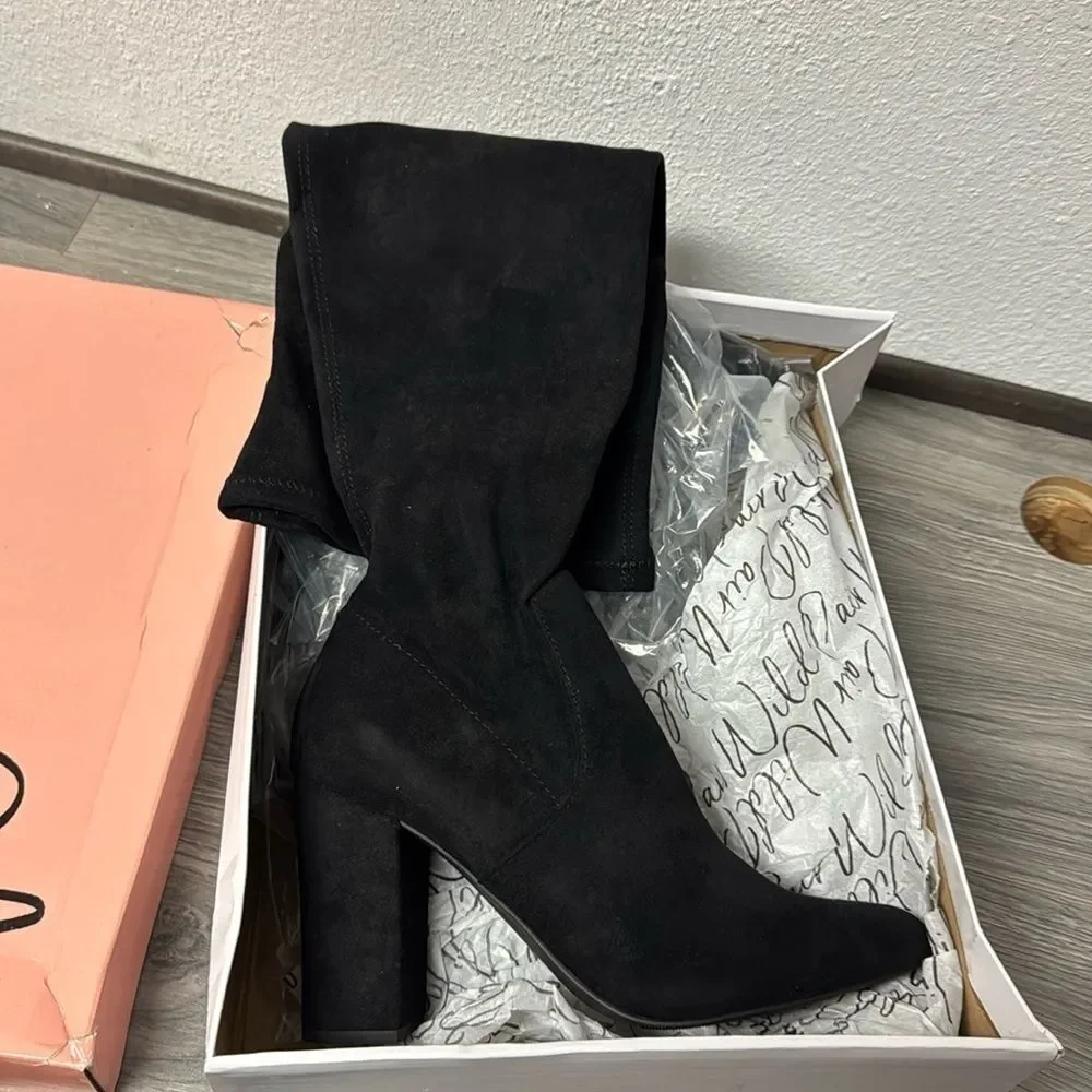 Wild Pair Bravy Over-The-Knee Stretch Boots,